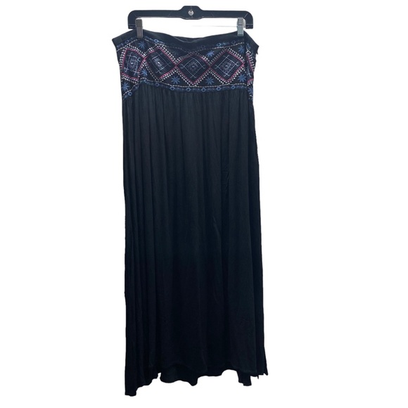 Boho Womens Szie 1X Embroidered Maxi Skirt - Picture 1 of 5